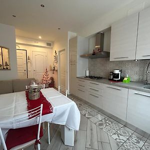 A Casa Di Lety